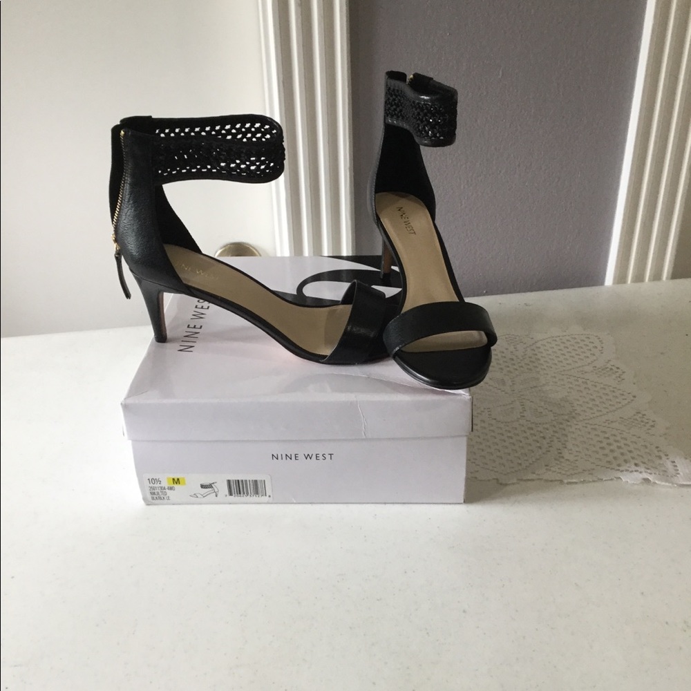 Black short heels